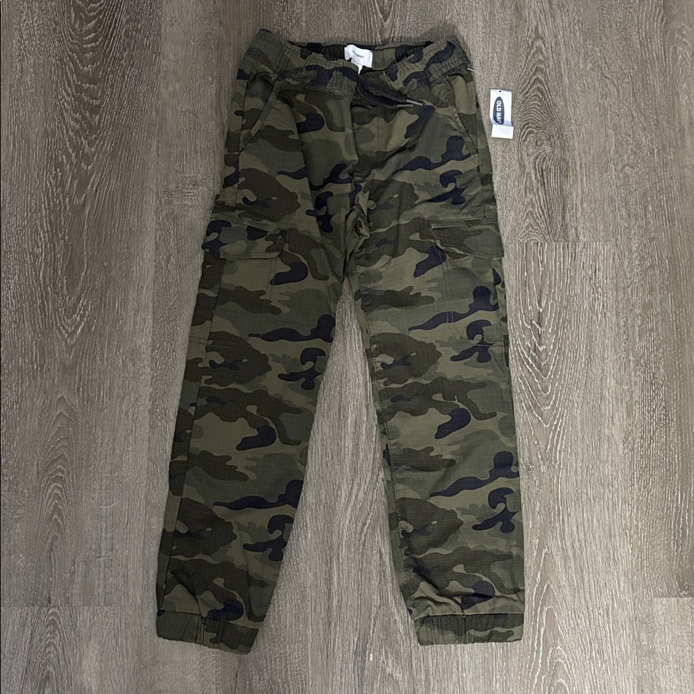 Old Navy Kids Green Camouflage Joggers